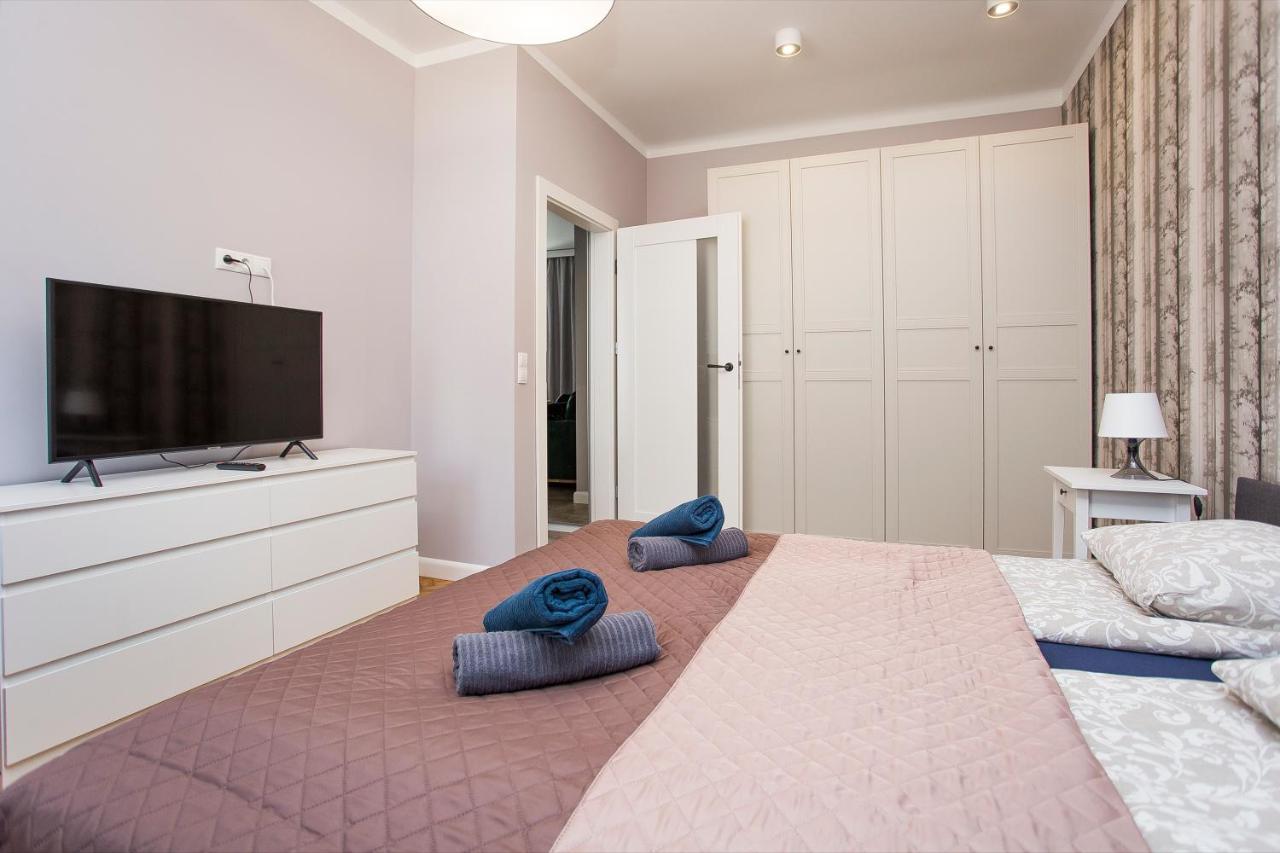 Urban Jungle Apartment In The Heart Of The City Bialystok Luaran gambar
